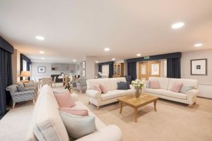 Communal lounge- click for photo gallery